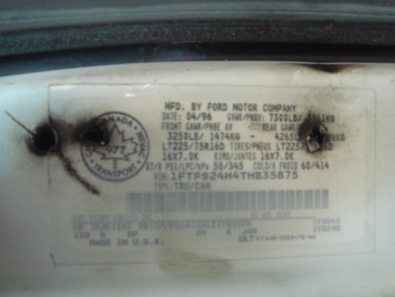 1996 Ford VIN plate with date 04/96 and VIN 1FTFS24H4THB35875