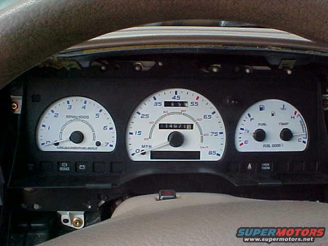 mvc005s.jpg Cluster put back together