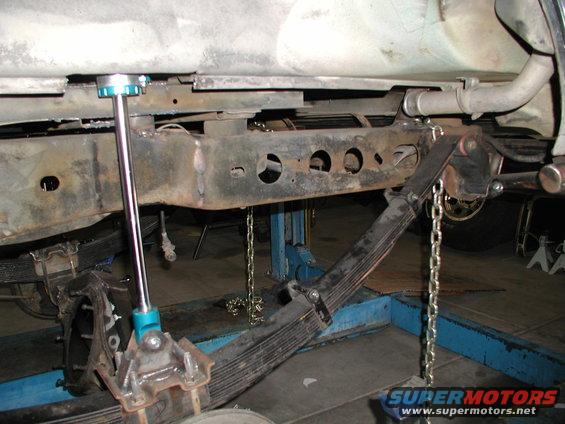 Rear spring mount & shackle