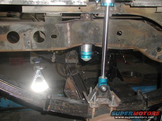picture-026.jpg Shock mounts