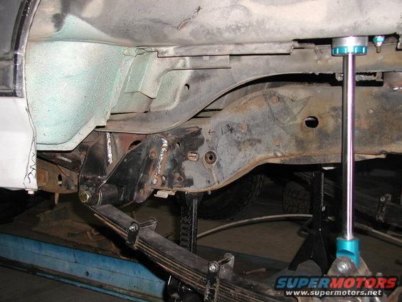 Front spring mount