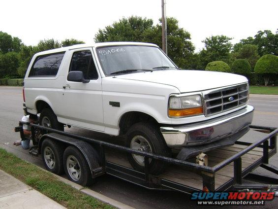 dsc00001.jpg Barely got it on the trailer.