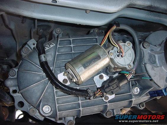 Transfer case motor assembly.