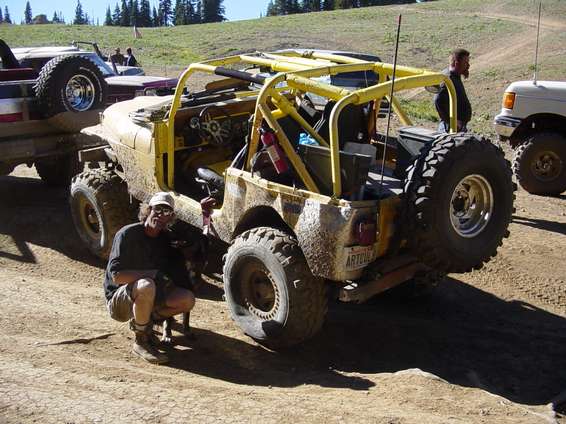broncofest_2002_152.jpg Got Hip to pose with his newly rolled jeep