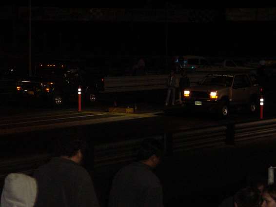 drags_and_sunday_wheelin_032.jpg Jon vs Anne