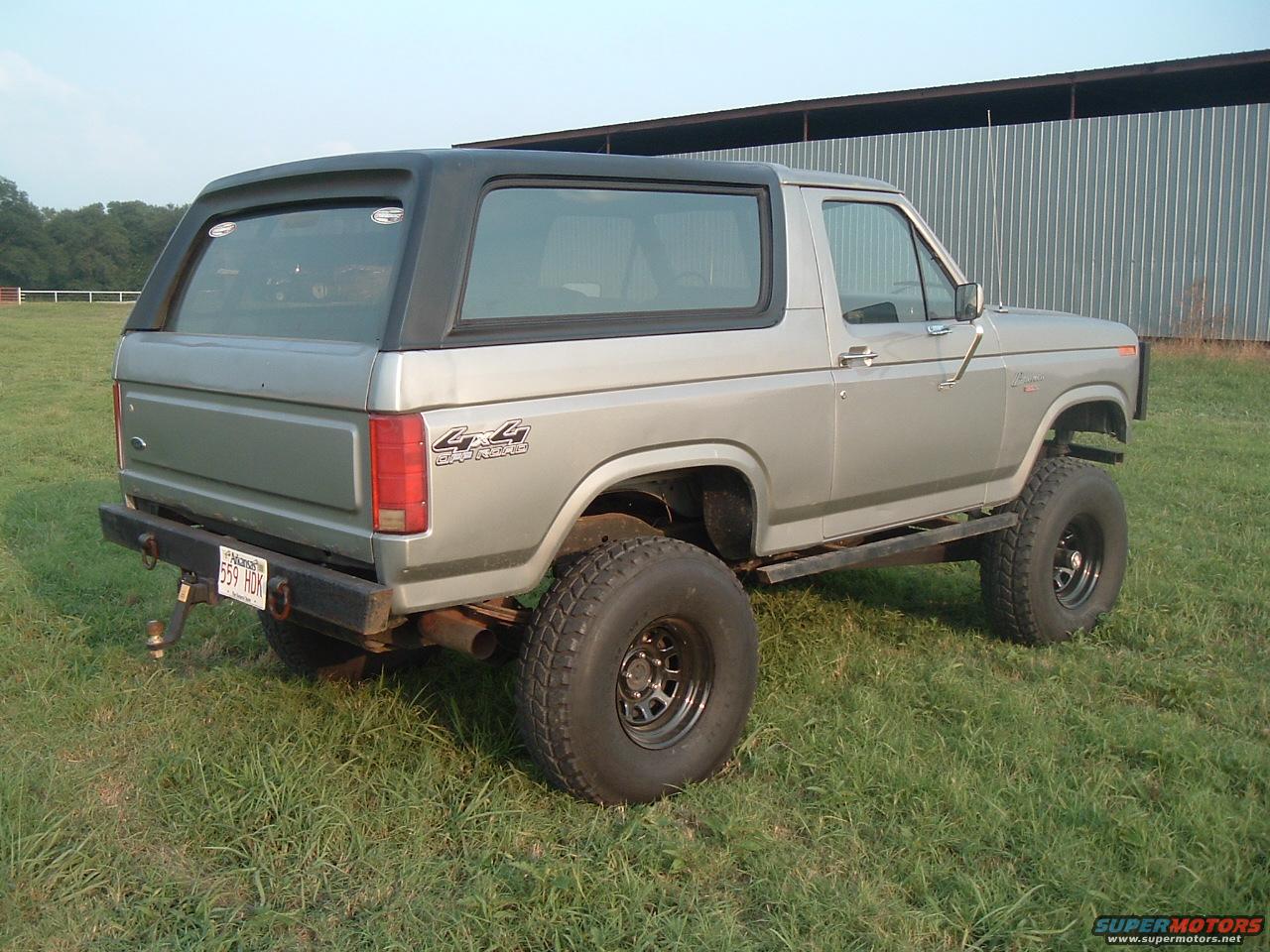 1986 Ford Bronco photo
