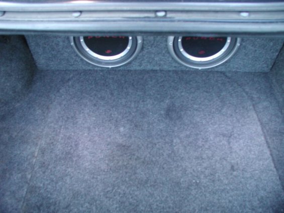 trunk_light_10.jpg 