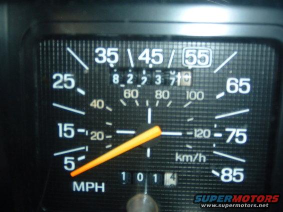 Speedometer shows 55 mph, odometer reads 82371.4