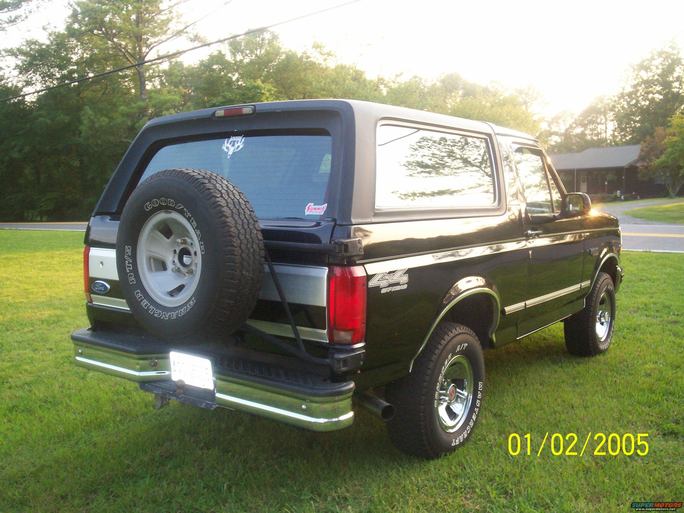 1993 Ford Bronco photo
