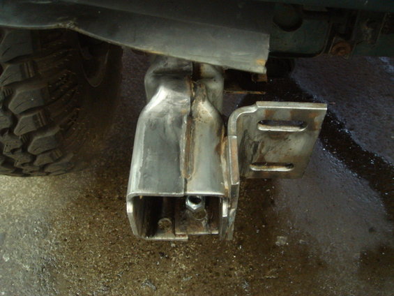 1996 Ford Bronco winch mount installed on frame