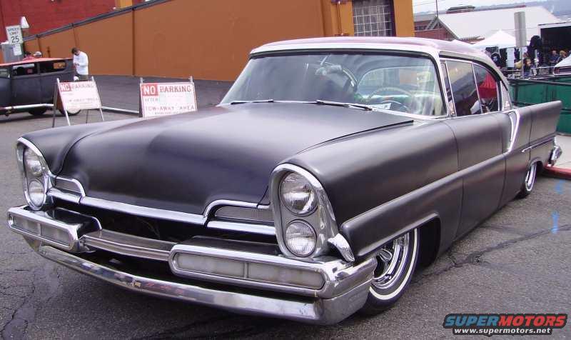 r021.jpg 1957 Lincoln