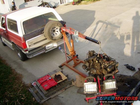 engin-pul2.jpg Engine pull, view 2