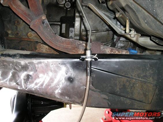 p8040019.jpg brake line mount