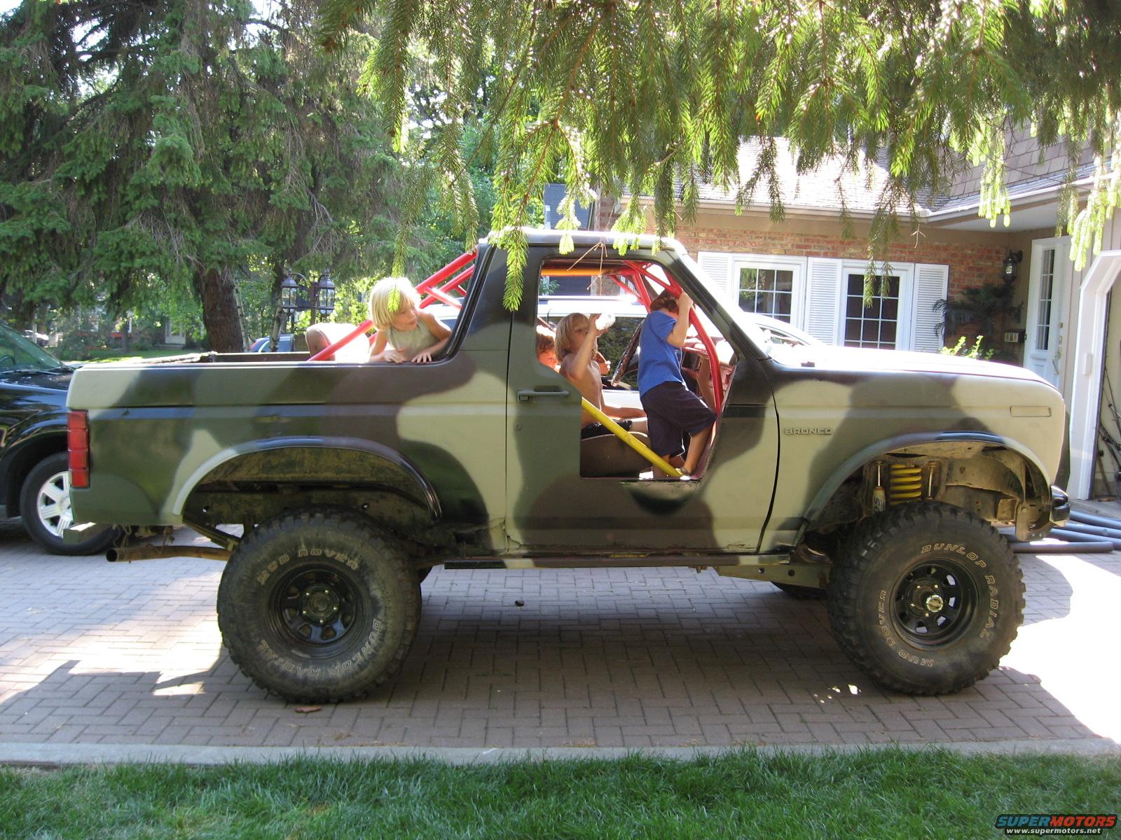 1986 Ford Bronco photo