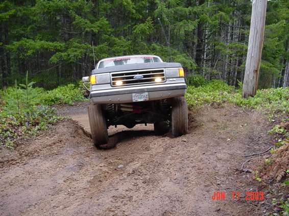tsf_11103_048.jpg I had to do it again in 4wd this time