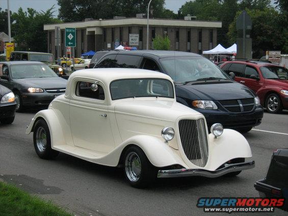 oldcar2.jpg 