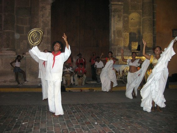 Colombia Dancers
