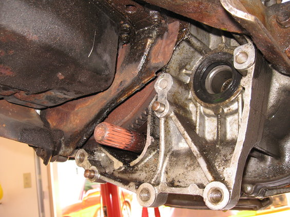 Transmission housing with driveshaft splines, oily and corroded metal components