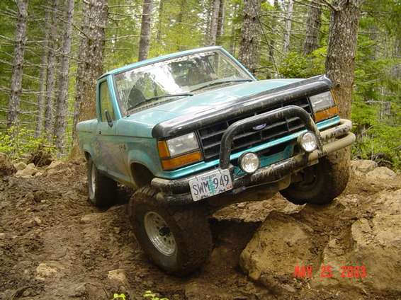 broncofest_2003_292.jpg Other side