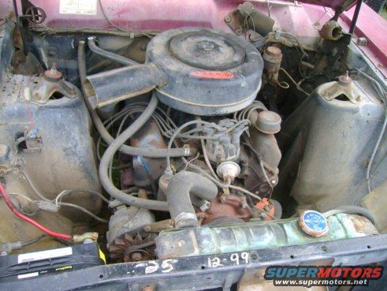 ranch-005.jpg Motor all complete Runs...needs tuneup