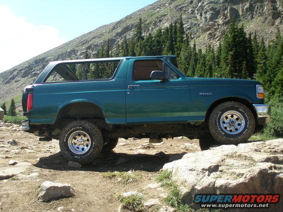 p7290042.jpg Bronco on poser rock.  