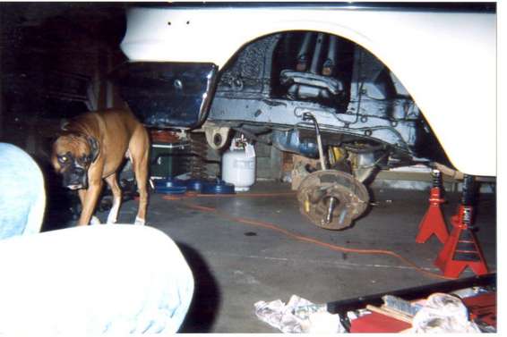 Chavez checking out the lack of suspension parts