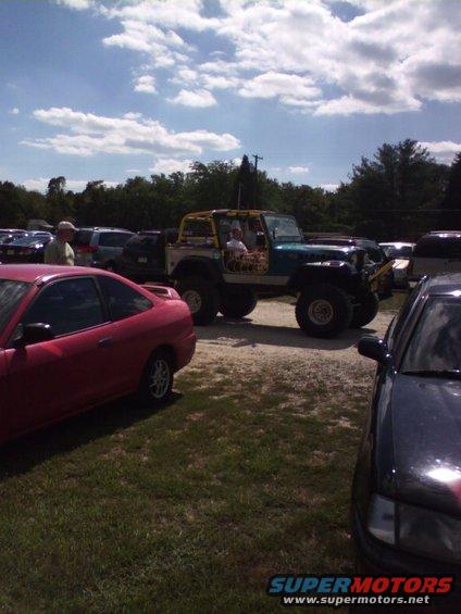 Heep on QQ Plates... this truck would be illegal in NJ except for QQ plates.. I need to look into this... then 44's back under my truck!!!