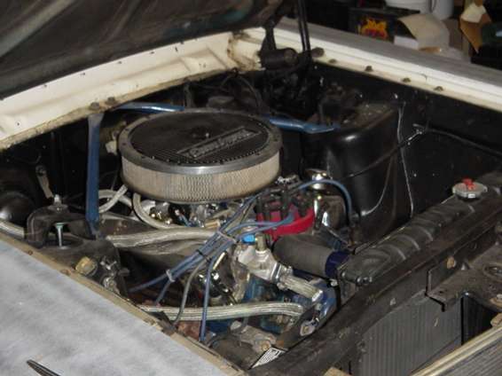 fairlane_006.jpg Engine still looks OK