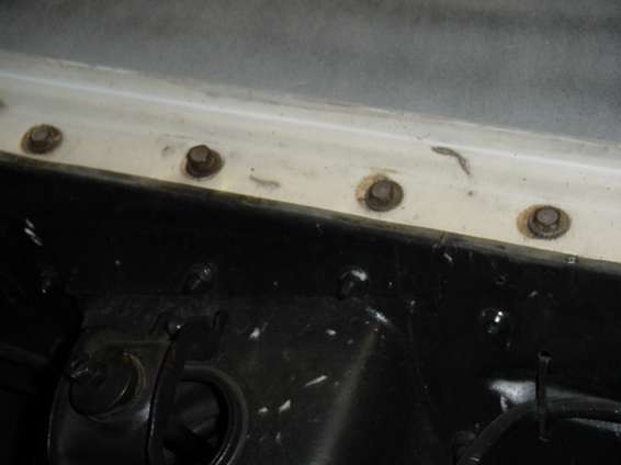 fairlane_010.jpg All they did is move the fender back