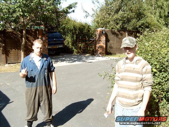 s4100050.jpg my engineering team!