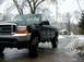 2000 Ford F-350 - Even with 35" tire there is room for more