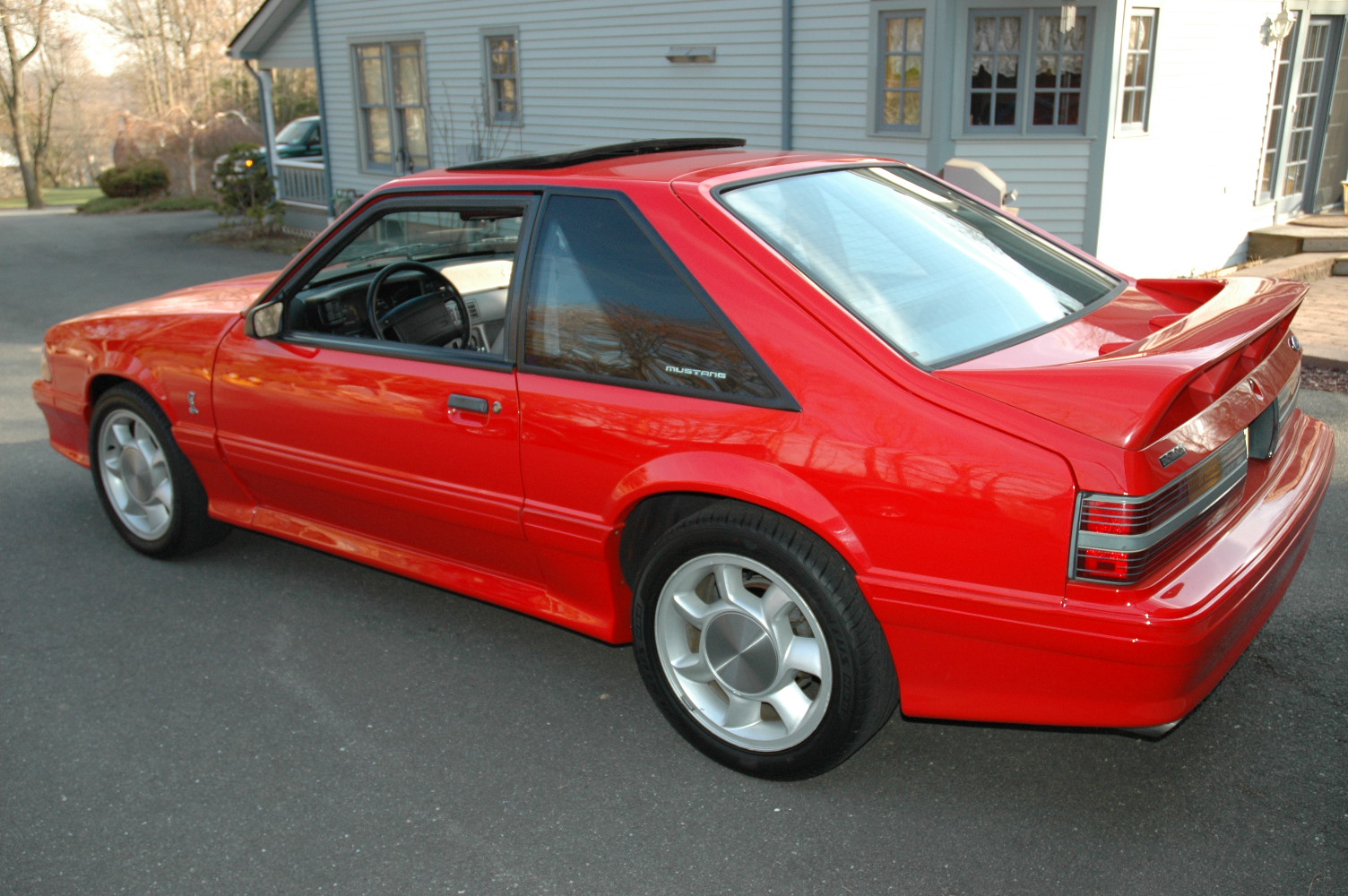 1993 Ford Mustang photo