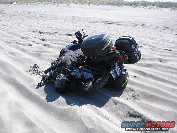 vstrom-down-in-sand.jpg 
