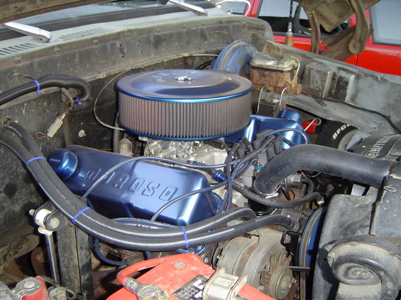 Engine bay with blue Weiand valve covers and air cleaner