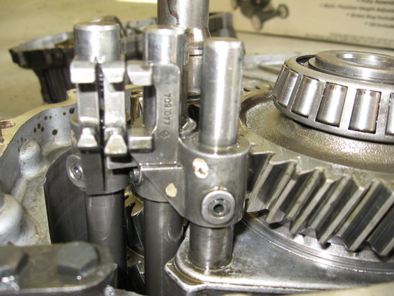 Close-up of transmission gears with part number 709 077 visible