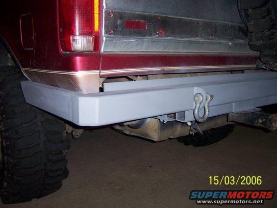 1995 Ford Bronco rear bumper and tire