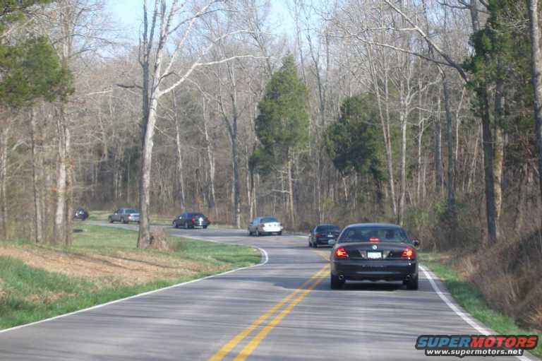 mammoth-cave-park-drive.jpg 