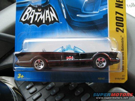 Hot Wheels 2007 series 1966 Batmobile toy car in packaging. Card says '2007 New'