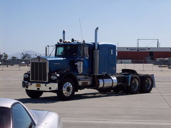 Kenworth with all sorts of space nearby for other trucks.