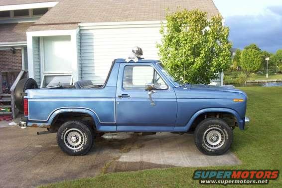 bronco_side_view.jpg this is the first stage light bar and gauges
