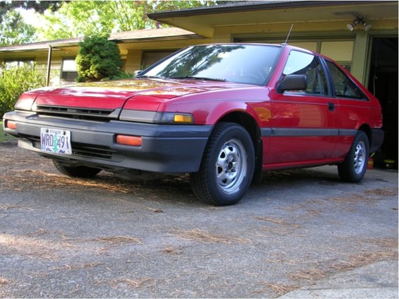 honda.jpg My OLD 88 Honda Accord DX...with 286k Miles