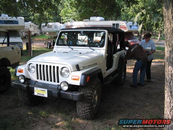 104_0456.jpg Pam and Alvin's Rubicon