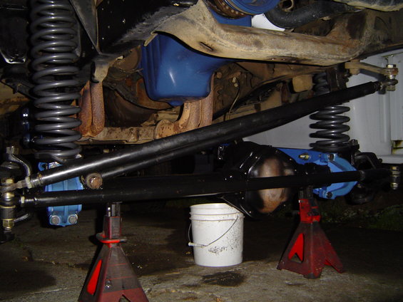 dsc03868.jpg You can see the angles are better with the dropped track bar