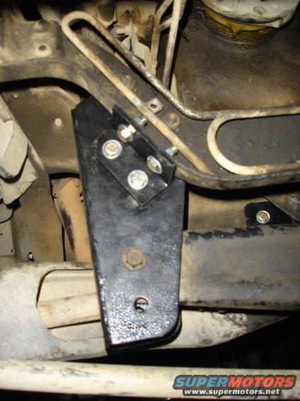 lift-project-016.jpg Driver side drop bracket installed.