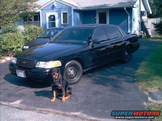 cv01.jpg 2000 - P71 Crown Vic with Jager 