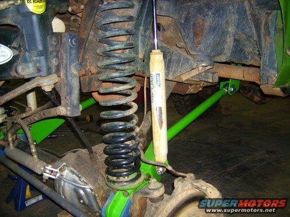 027_27.jpg Driver side bolted up