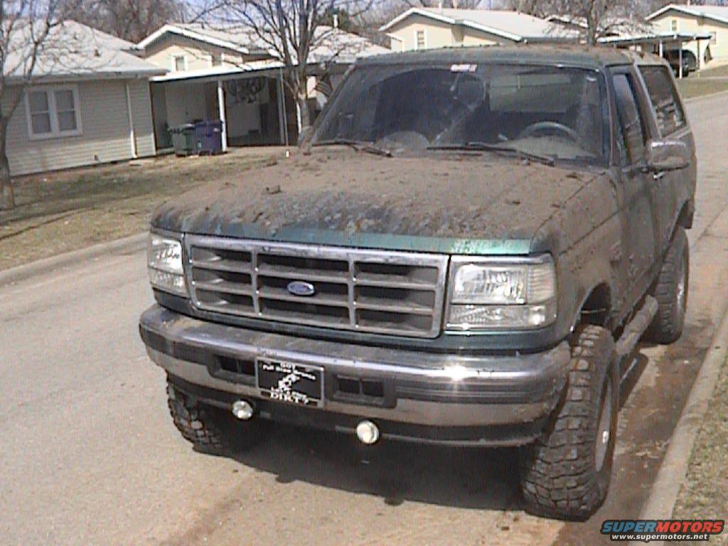 1996 Ford Bronco photo