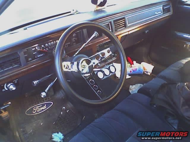 1989 Ford Crown Victoria LTD photo
