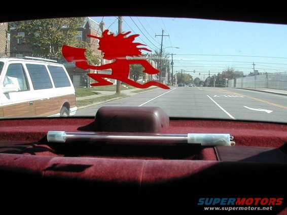 stupid_sticker.jpg Showin my Juggalo luv.  (notice the neon tube at the bottom. It flashes a nice American Red, white, and blue.  Yes, all 3 colors in one tube)