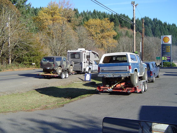 Jason's bronco loaded up for the ride home